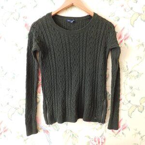 🦅 American Eagle Cable Green Zipper Sweater
